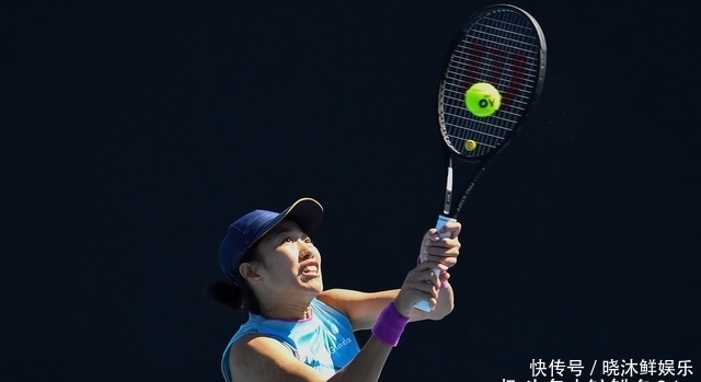 阵容豪华的 阵容豪华的