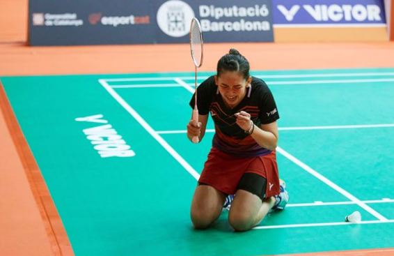 令人耳目一 令人耳目一